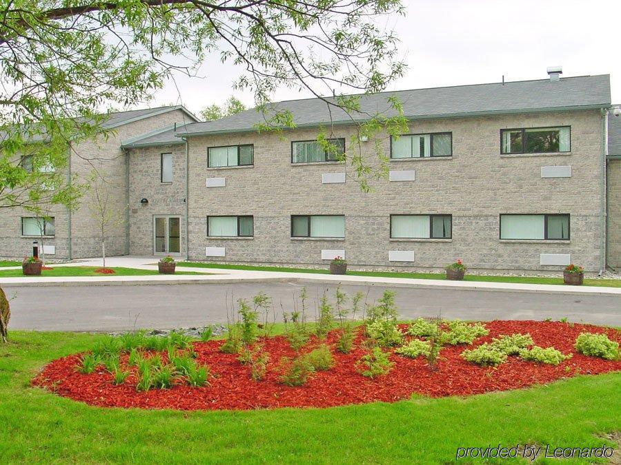 Residence & Conference Centre - Brockville Exterior photo